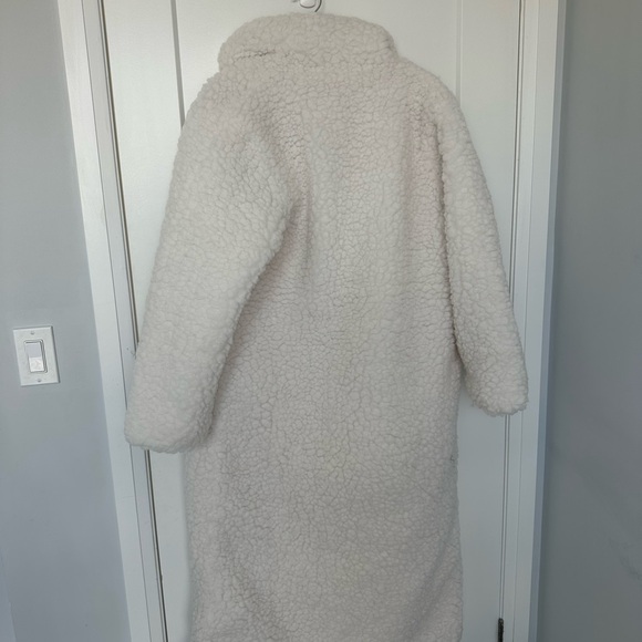 PrettyLittleThing Cream Teddy Long Coat - Picture 11 of 11